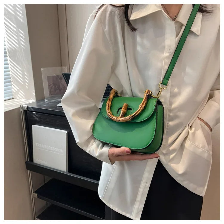 Aria™ - Sac à Main en Bambou Élégant