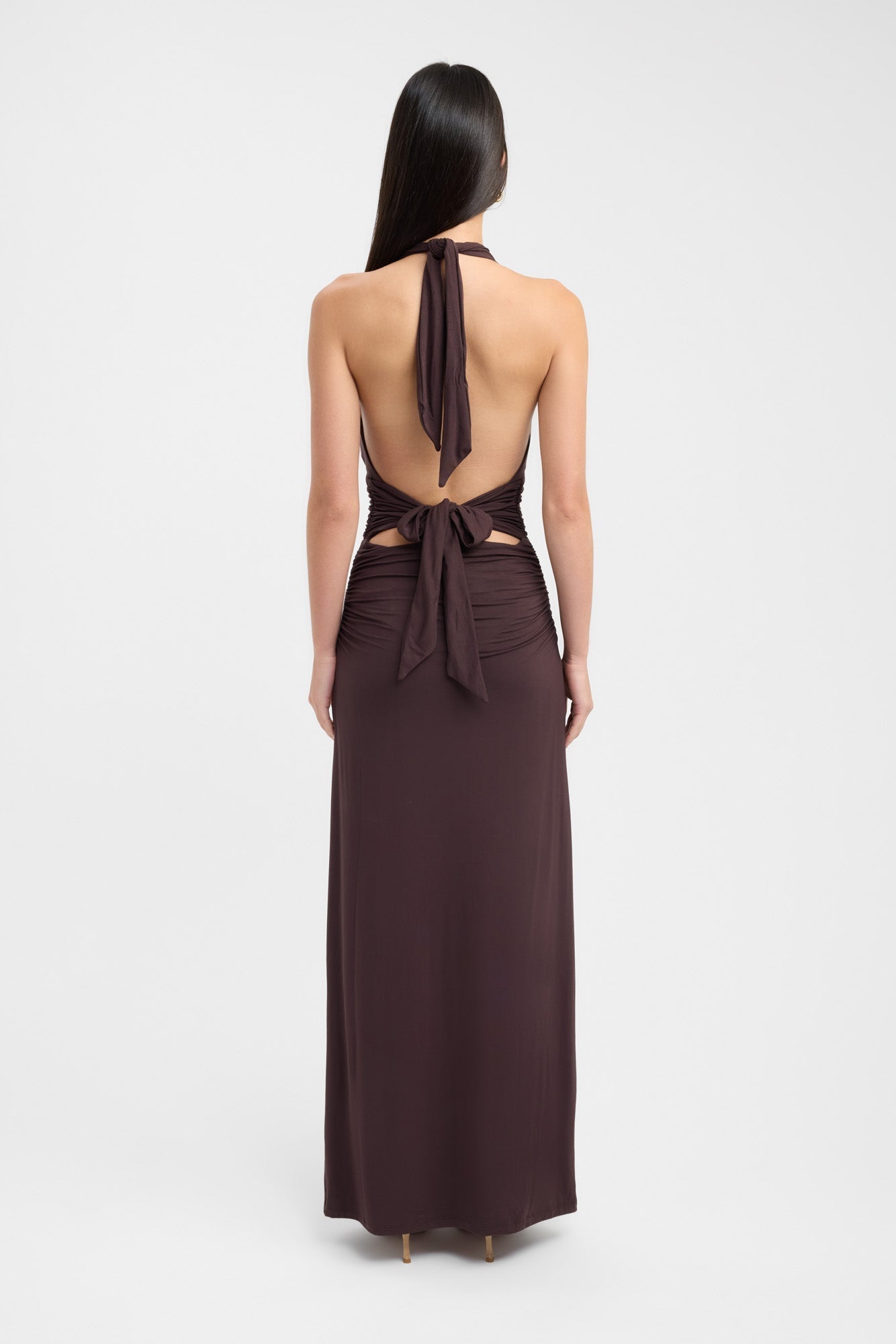 Alessia | Elegancka sukienka maxi na szyję